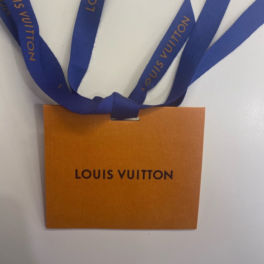 Louis Vuitton blank gift card with ribbon